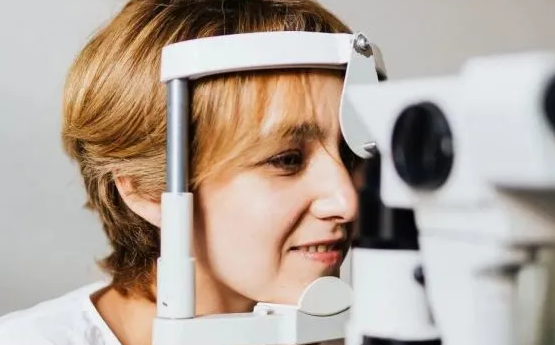 什么是醫(yī)學(xué)驗(yàn)光配鏡？醫(yī)學(xué)驗(yàn)光和普通驗(yàn)光有什么區(qū)別？