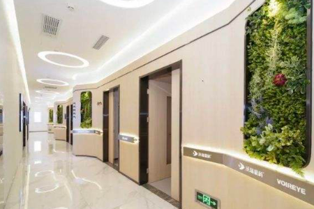 為什么眼科醫生和護士戴眼鏡? 為什么眼科醫生和護士戴眼鏡?